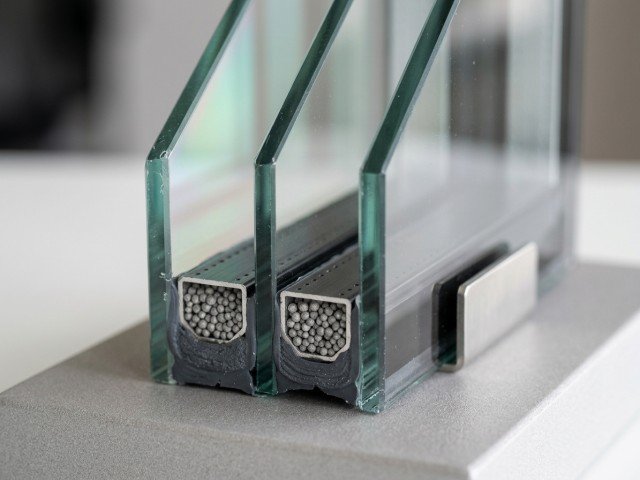 Geam termoizolant
