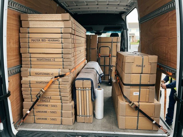 Transport mobilier demontat